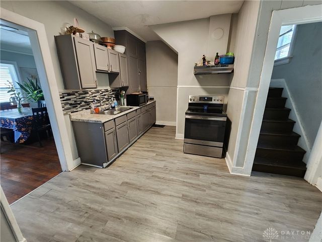 533 Kenwood Avenue, Dayton, OH 45406