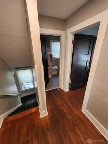 533 Kenwood Avenue, Dayton, OH 45406