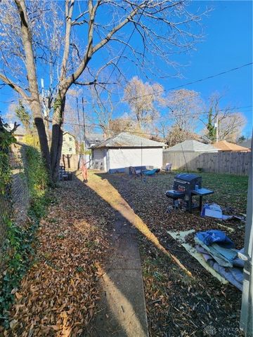 533 Kenwood Avenue, Dayton, OH 45406