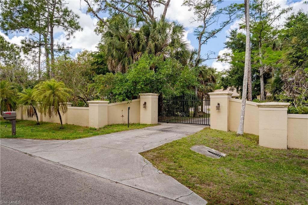 1781 21st ST SW, Naples, FL 34117