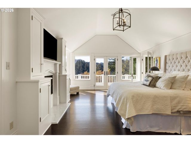 806 Sw DAVENPORT St, Portland, OR 97201