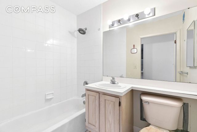 1919 Madison Ave Apt 304, New York City, NY 10035