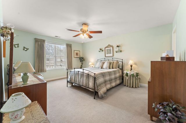 7035 Tompkins Court, Griffith, IN 46319