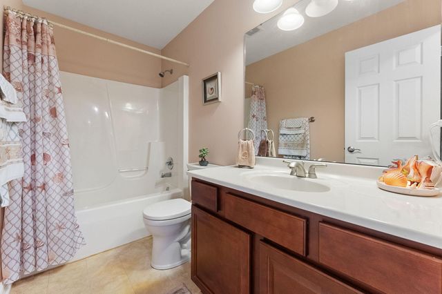 7035 Tompkins Court, Griffith, IN 46319