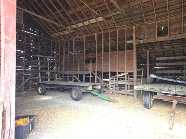 12409 Bellevue Road, Battle Creek, MI 49014