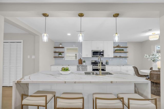 12106 Giusti Lane, Santa Fe, TX 77510