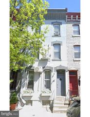 1725 BAINBRIDGE ST, Philadelphia, PA 19146