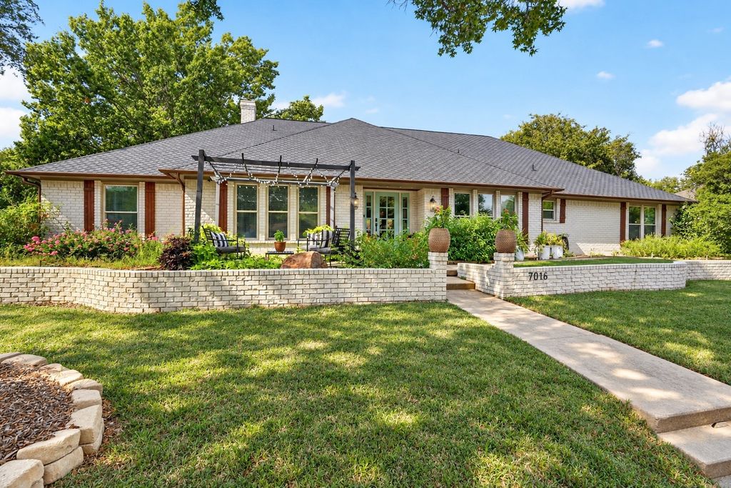 7016 Battle Creek Road, Fort Worth, TX 76116