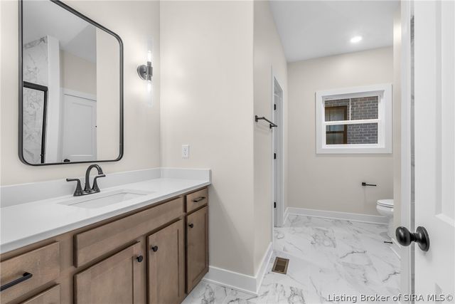 4657 Red Tail Ridge 240, Jeffersonville, IN 47130