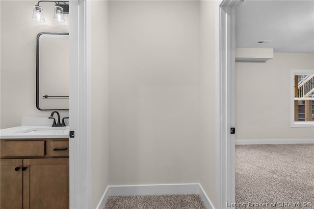 4657 Red Tail Ridge 240, Jeffersonville, IN 47130