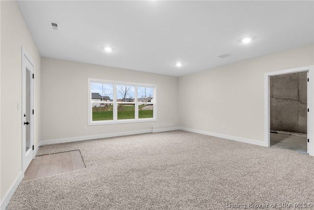 4657 Red Tail Ridge 240, Jeffersonville, IN 47130