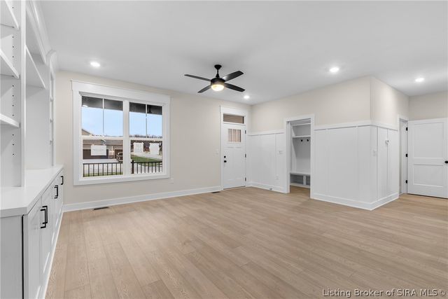 4657 Red Tail Ridge 240, Jeffersonville, IN 47130