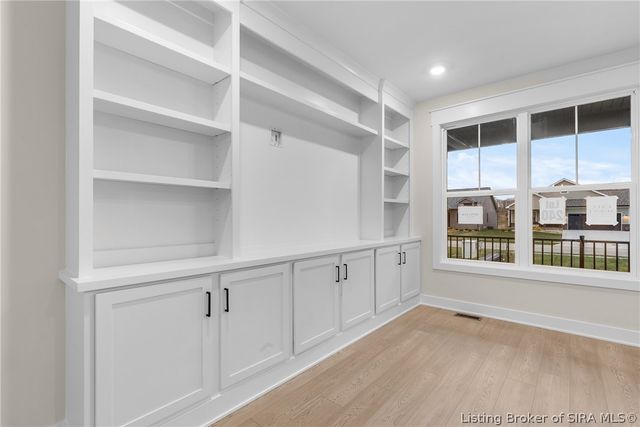 4657 Red Tail Ridge 240, Jeffersonville, IN 47130