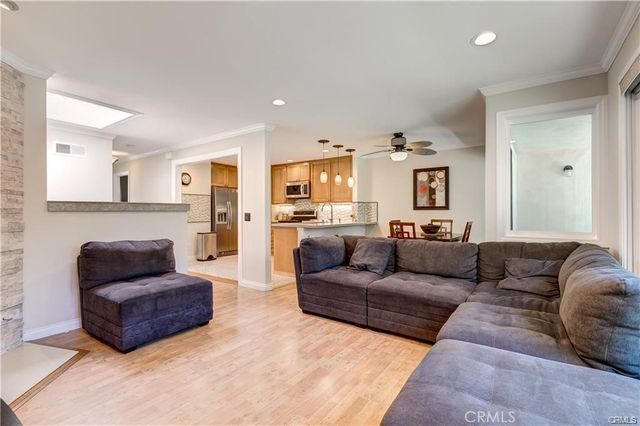 22131 Caminito Vino, Laguna Hills, CA 92653