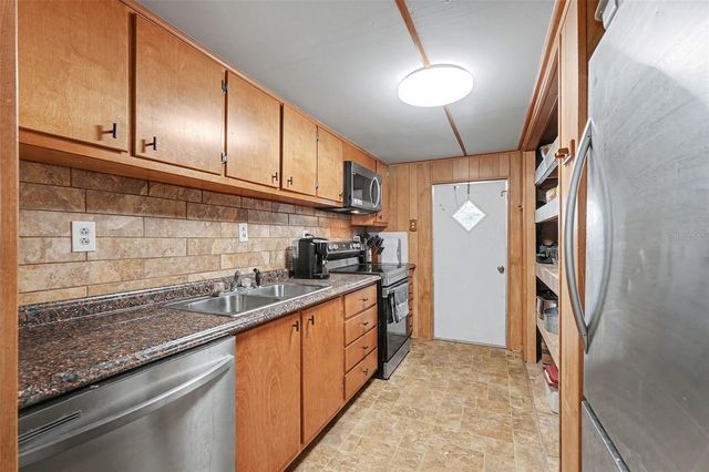 4654 RYALS ROAD, Zephyrhills, FL 33541