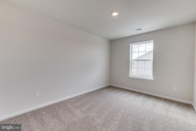 5205 CROOKED LN, Stephens City, VA 22655