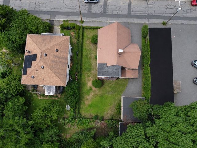 233 Arlington St, Medford, MA 02155