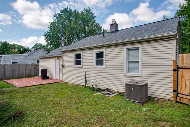 6445 Sommerset Road, Lansing, MI 48911