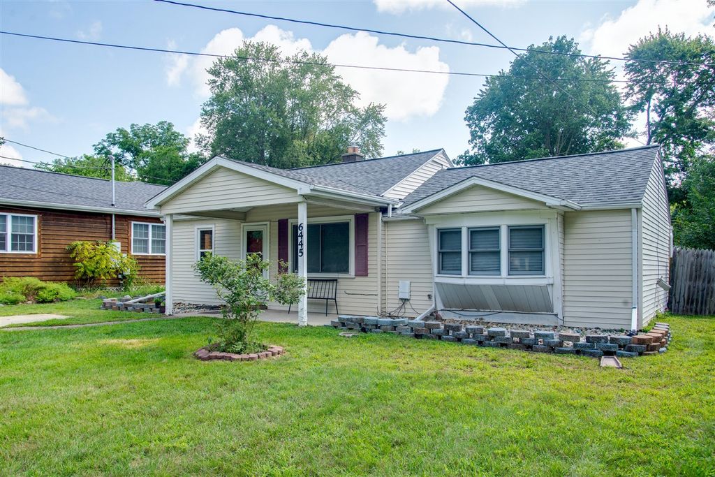 6445 Sommerset Road, Lansing, MI 48911