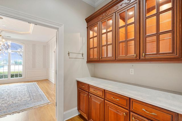 1186 LAKE POINT DR E, Collierville, TN 38017