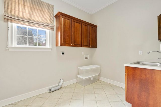 1186 LAKE POINT DR E, Collierville, TN 38017