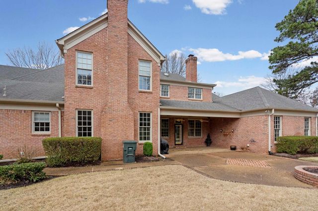1186 LAKE POINT DR E, Collierville, TN 38017