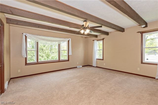 4809 Westbourne Road, Lyndhurst, OH 44124