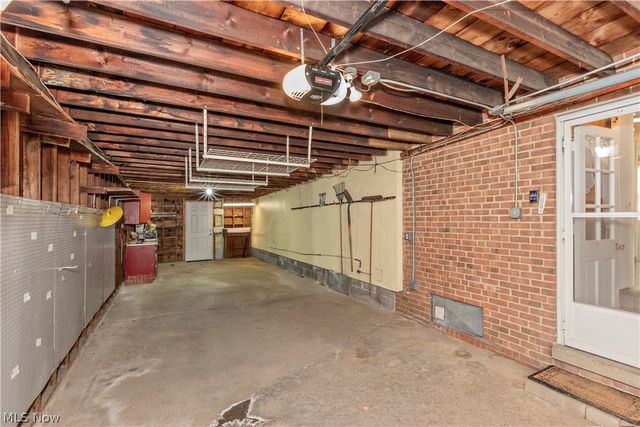 4809 Westbourne Road, Lyndhurst, OH 44124