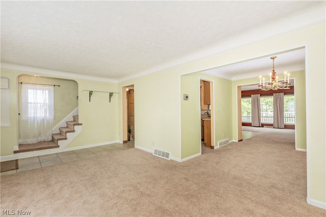 4809 Westbourne Road, Lyndhurst, OH 44124