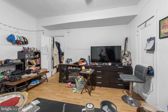 129-131 W SUSQUEHANNA AVE, Philadelphia, PA 19122