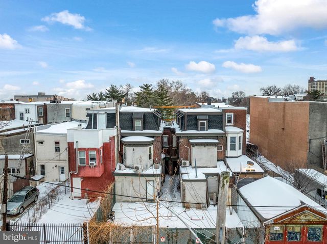 129-131 W SUSQUEHANNA AVE, Philadelphia, PA 19122