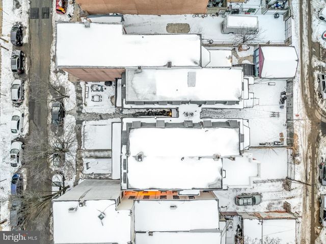 129-131 W SUSQUEHANNA AVE, Philadelphia, PA 19122