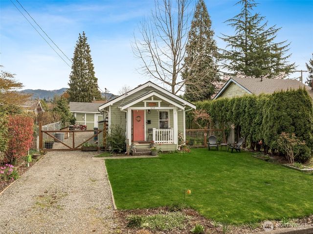 3011 Division Street, Enumclaw, WA 98022