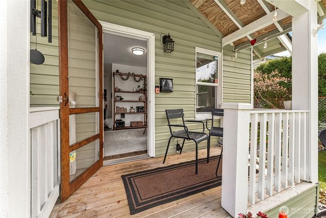 3011 Division Street, Enumclaw, WA 98022