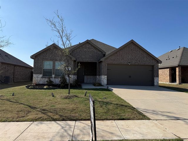 1412 Chestnut Cove Drive, Princeton, TX 75407