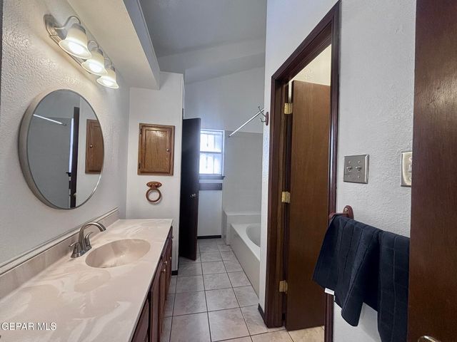 11578 CHAPLIN Court, El Paso, TX 79936