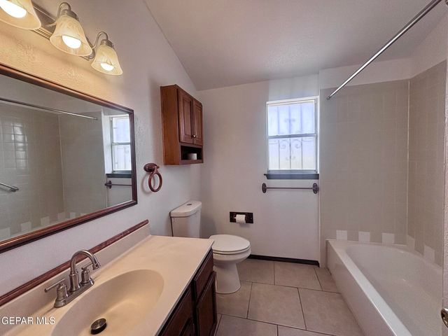 11578 CHAPLIN Court, El Paso, TX 79936