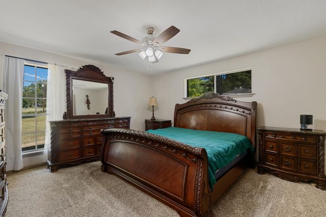 34 Country Park Cir., Petal, MS 39465