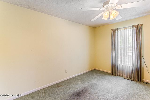 325 Lupin Place, Southern Pines, NC 28387