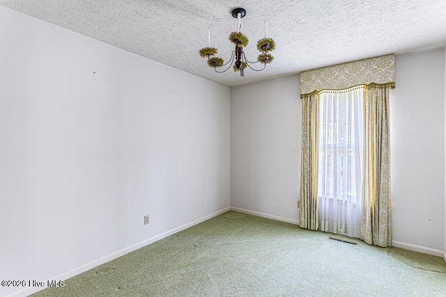 325 Lupin Place, Southern Pines, NC 28387