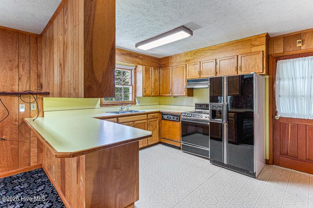 325 Lupin Place, Southern Pines, NC 28387