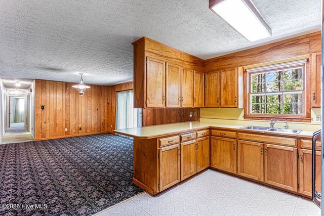 325 Lupin Place, Southern Pines, NC 28387