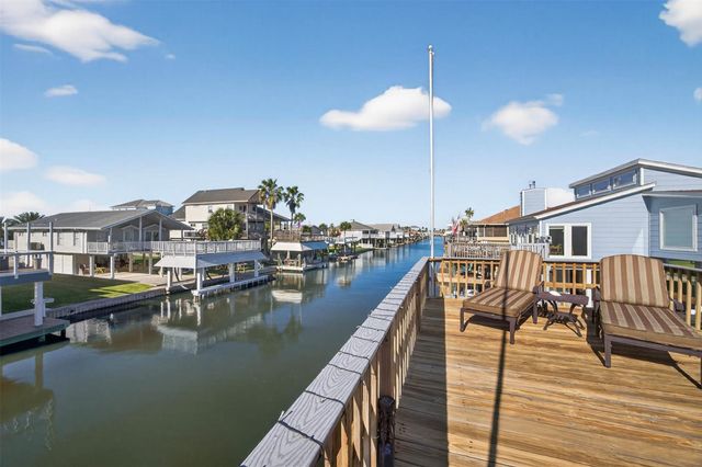 21918 Deaf P Smith Drive, Galveston, TX 77554