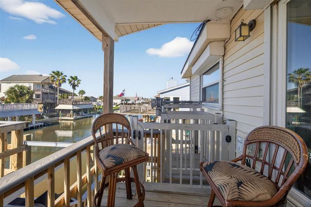 21918 Deaf P Smith Drive, Galveston, TX 77554