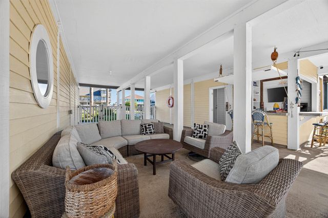 21918 Deaf P Smith Drive, Galveston, TX 77554