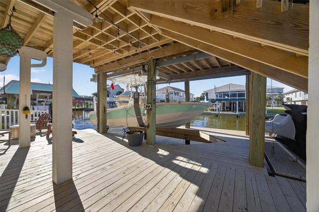 21918 Deaf P Smith Drive, Galveston, TX 77554