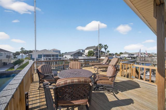 21918 Deaf P Smith Drive, Galveston, TX 77554