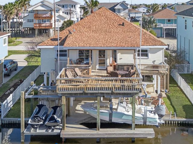 21918 Deaf P Smith Drive, Galveston, TX 77554