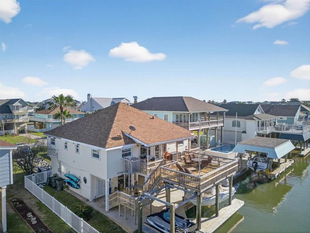 21918 Deaf P Smith Drive, Galveston, TX 77554