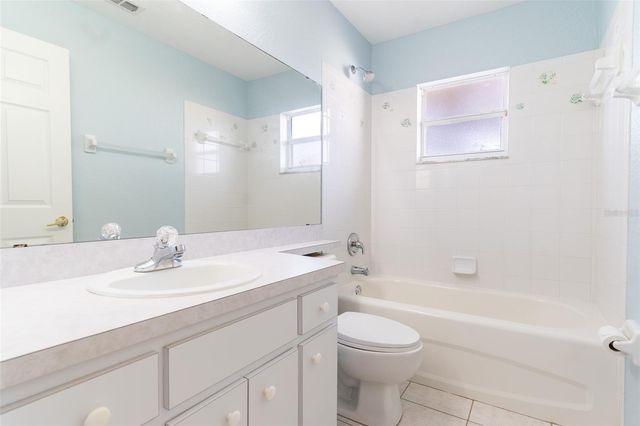 3320 SANGRIA PASS, Lakeland, FL 33811